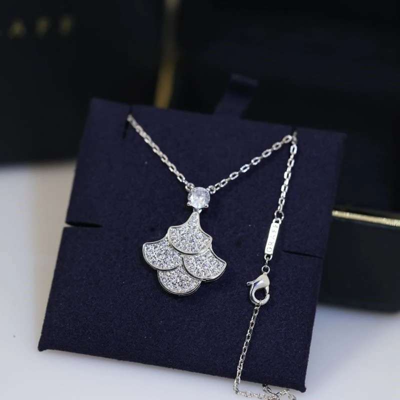 MoistureWicking Graff Necklaces 210662