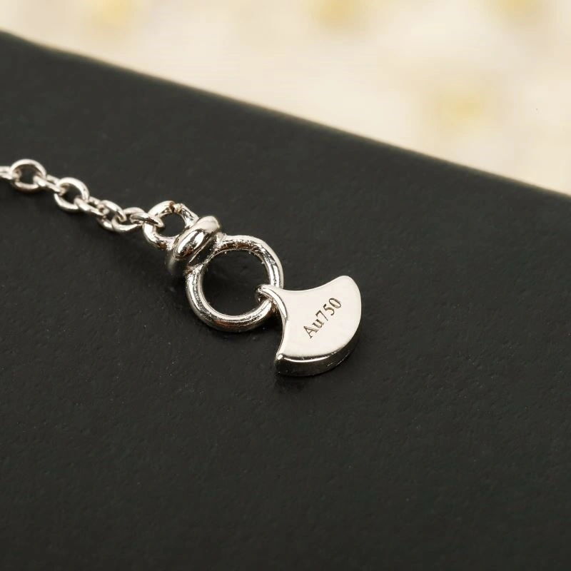 Graff Necklaces Practical 210664