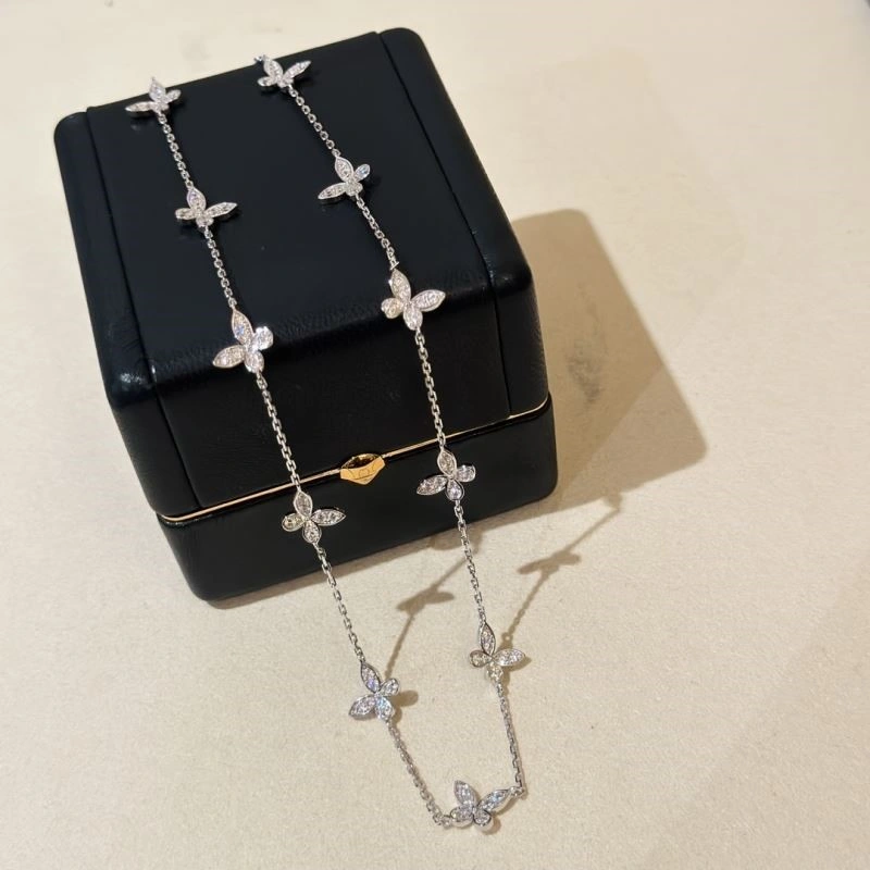 Graff Necklaces WrinkleFree 210669