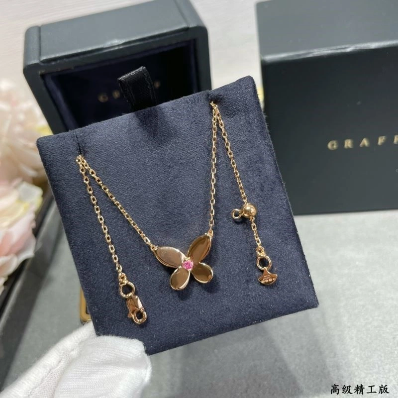 Compact Graff Necklaces 210655