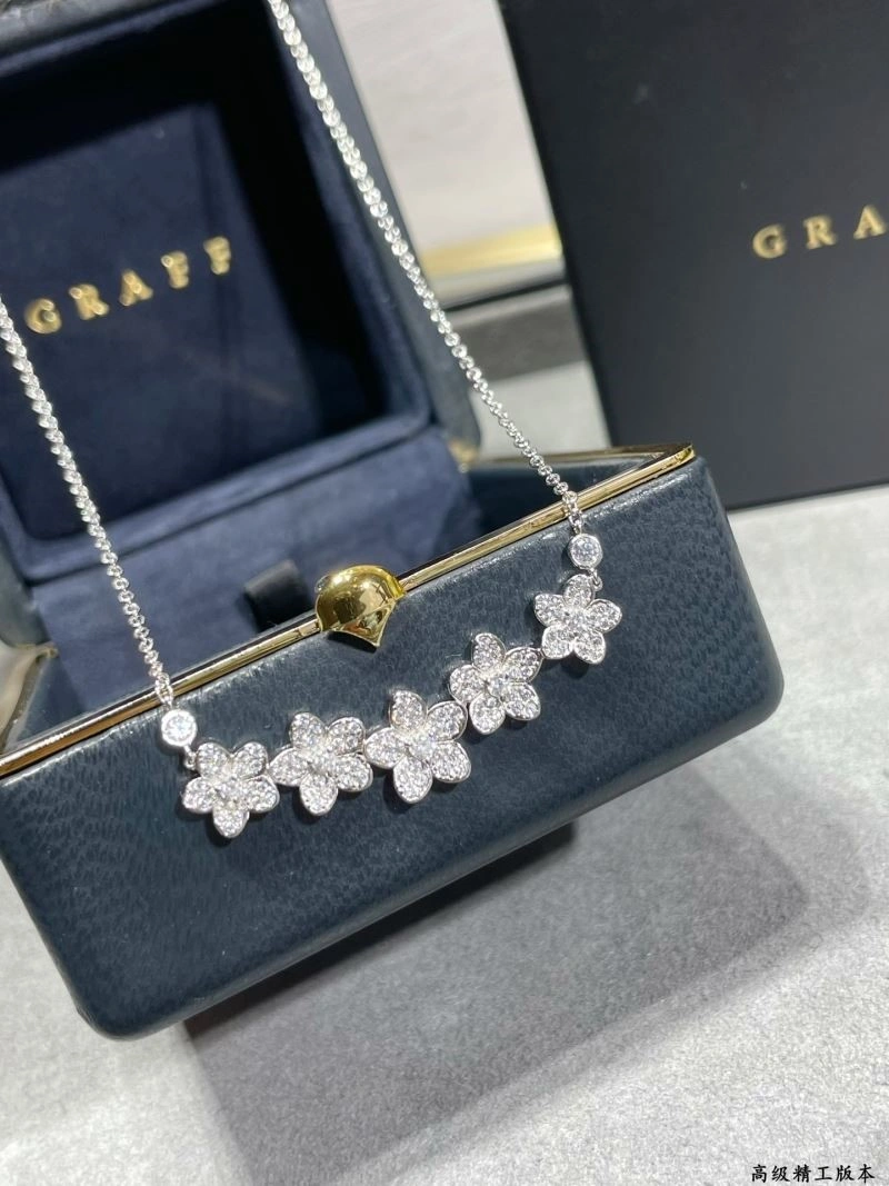 Graff Necklaces AllSeason 210657
