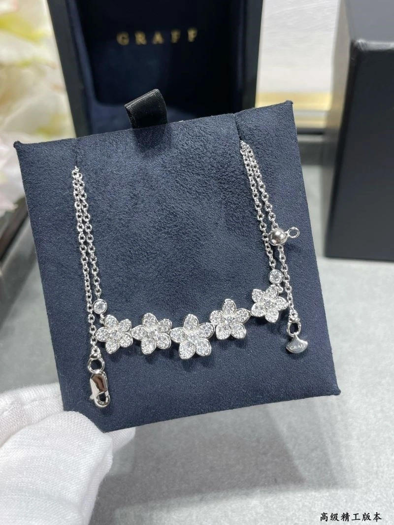 Graff Necklaces AllSeason 210657