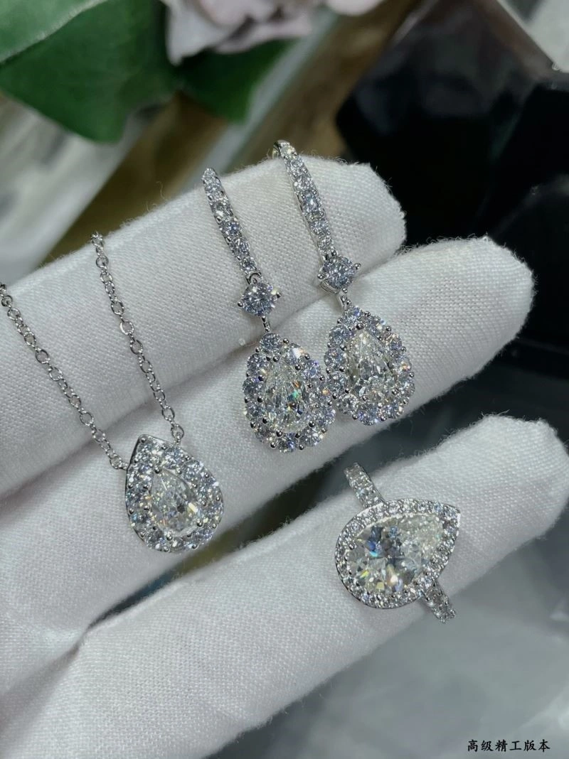 Tailored Graff Necklaces 210678