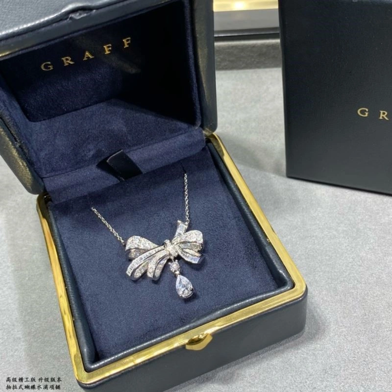 Graff Necklaces Youthful 210649