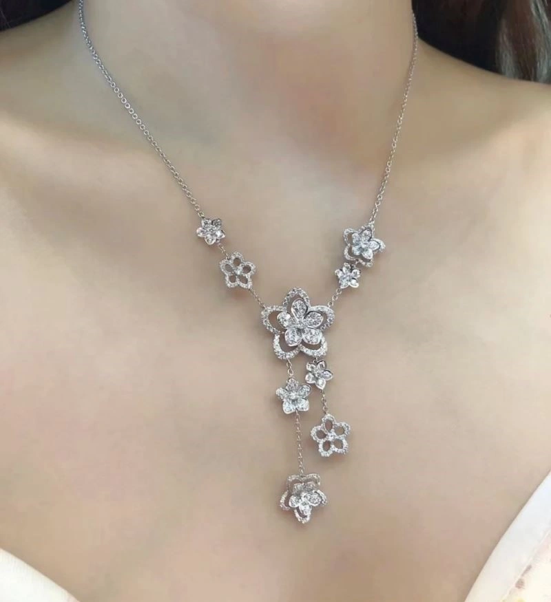 RelaxedFit Graff Necklaces 210650