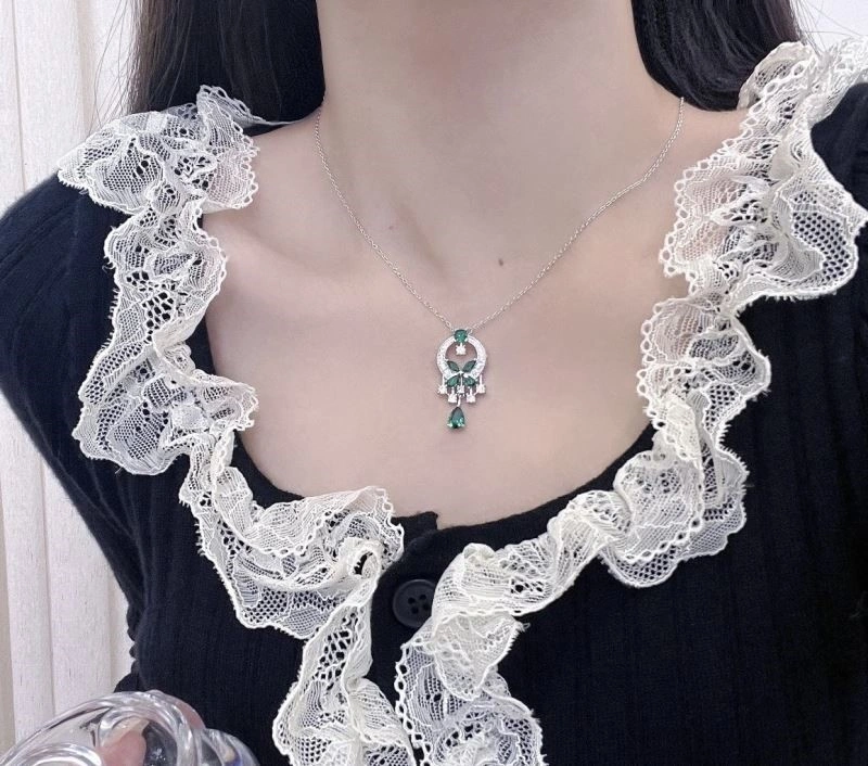 Graff Necklaces Refined 209254