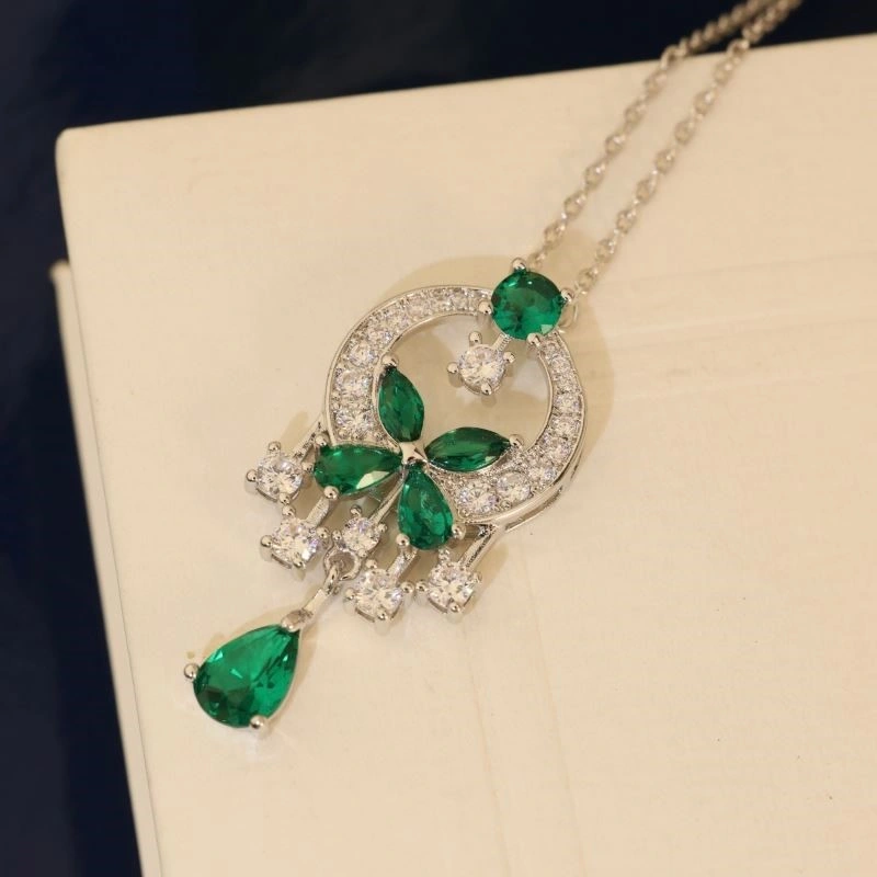 Graff Necklaces Refined 209254