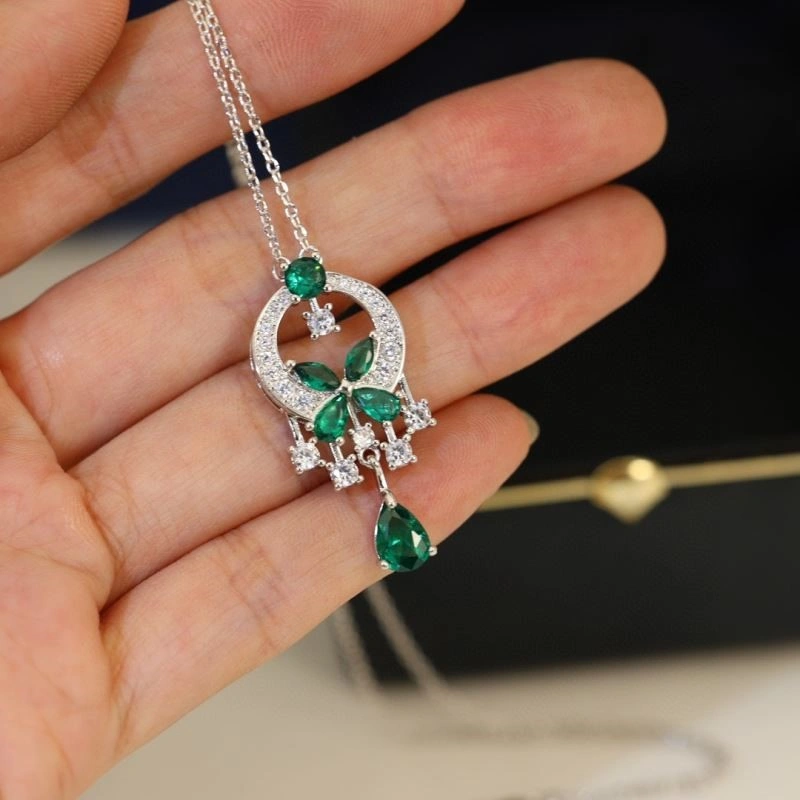 Graff Necklaces Refined 209254