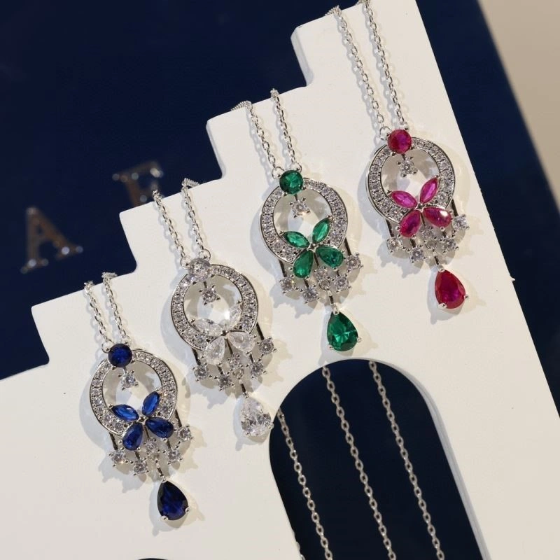 Graff Necklaces Refined 209254