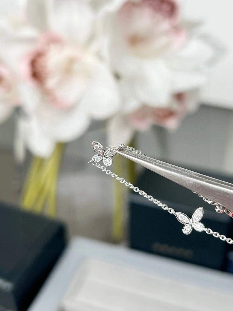 Graff Necklaces Cozy 208685