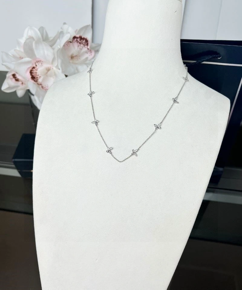 Graff Necklaces Cozy 208685
