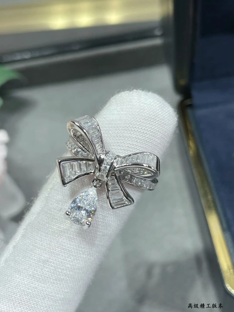 Sleek Graff Rings 210639