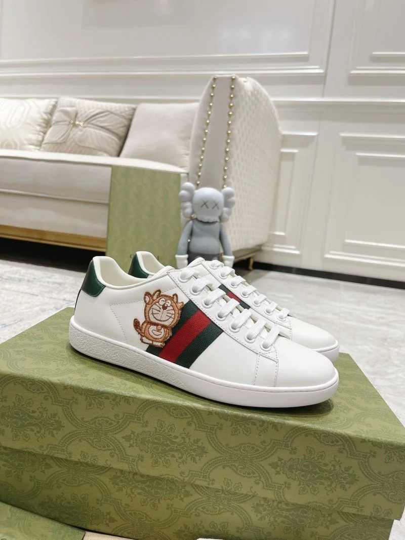 Versatile Gucci ACE Shoes 24551