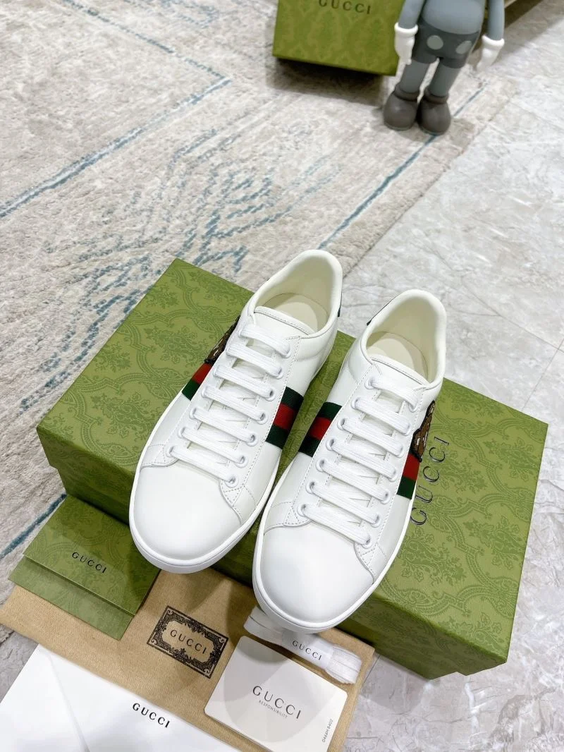 Gucci ACE Shoes Lightweight 24548