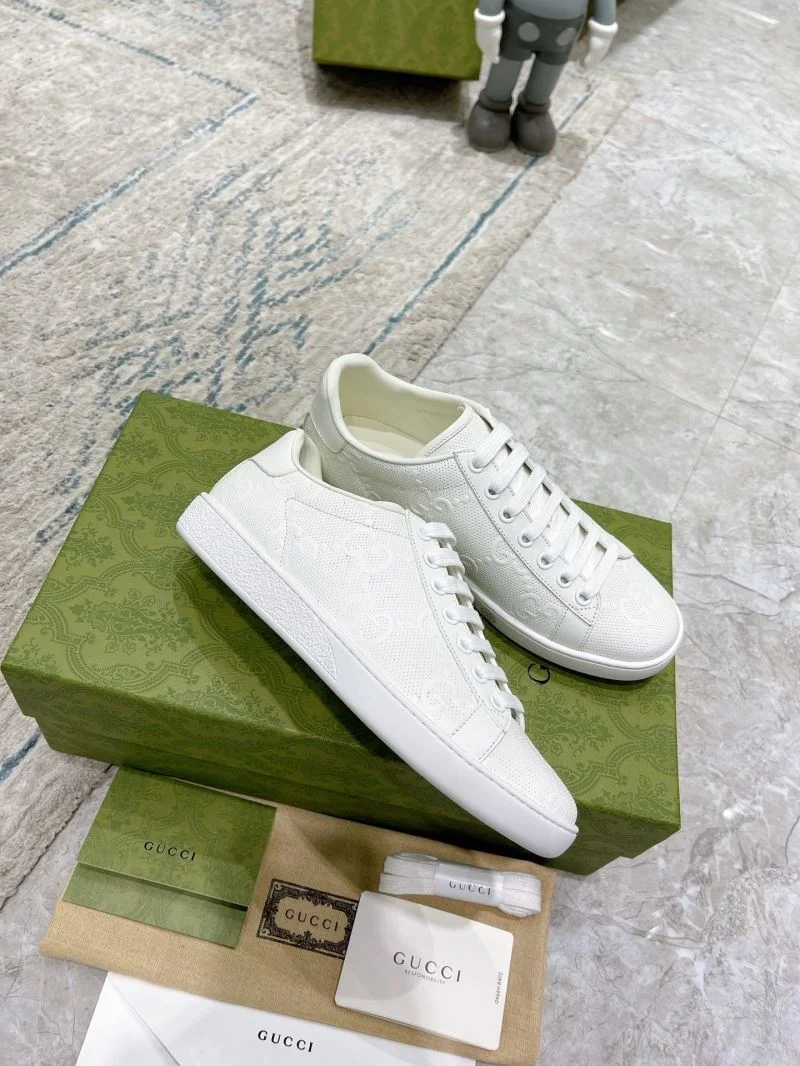 Gucci ACE Shoes Stretchable 24556