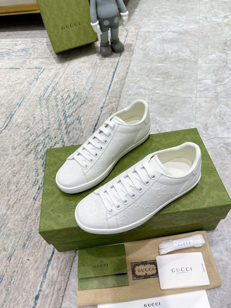 Gucci ACE Shoes Stretchable 24556