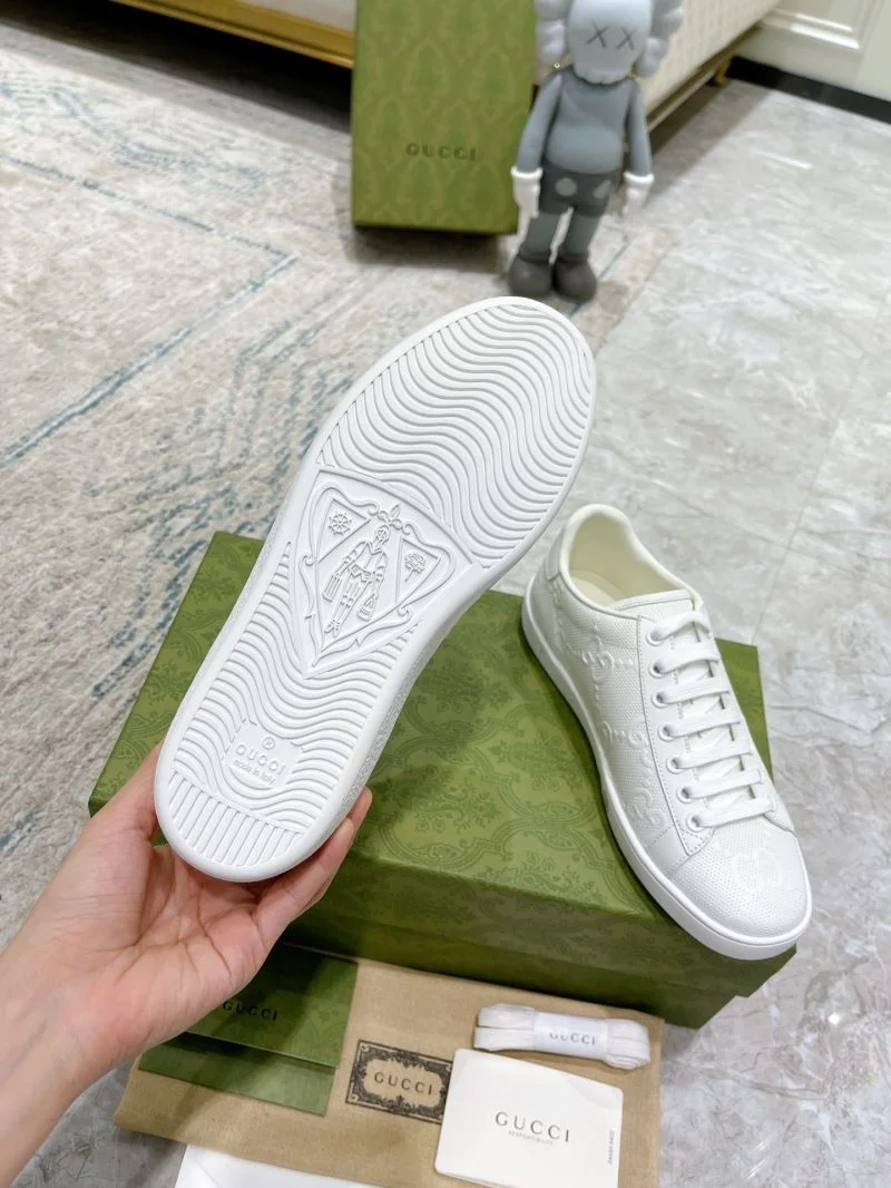Gucci ACE Shoes Stretchable 24556