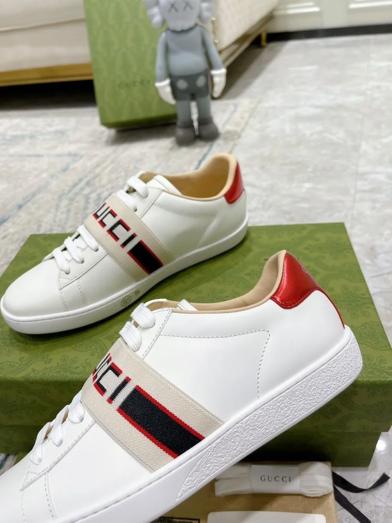 Resilient Gucci ACE Shoes 24547