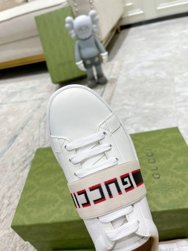 Resilient Gucci ACE Shoes 24547