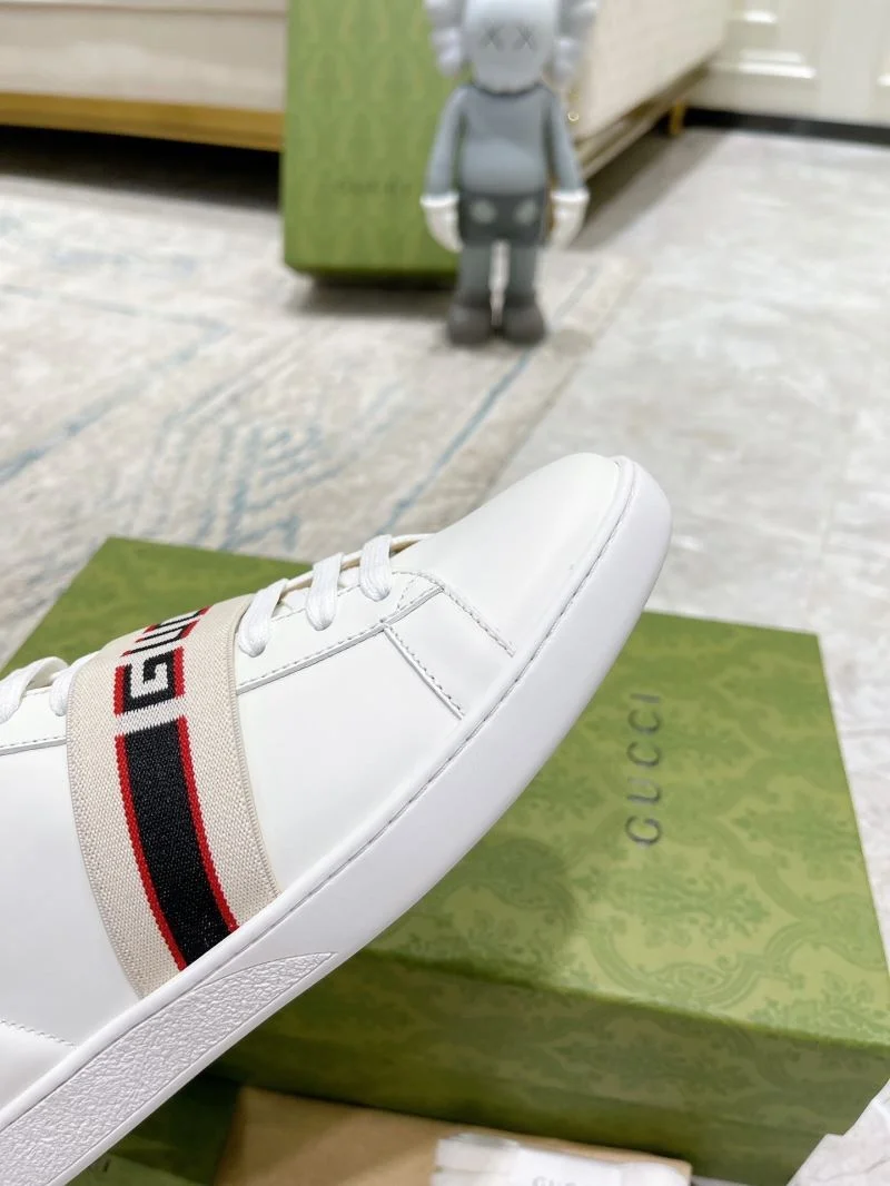 Resilient Gucci ACE Shoes 24547