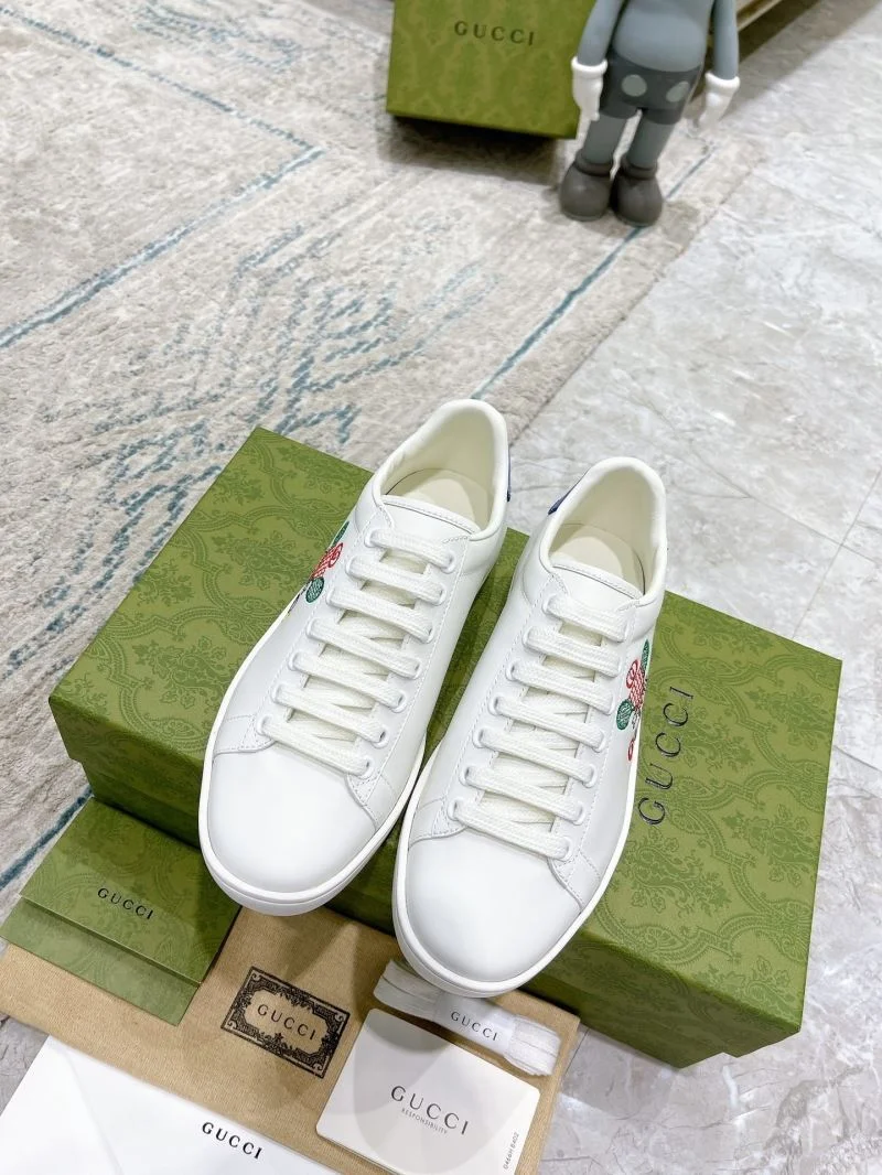 Gucci ACE Shoes Minimalist 24524