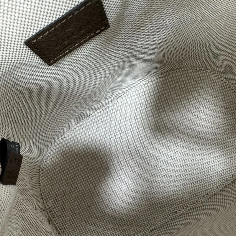 SmoothTexture Gucci Backpacks 51575