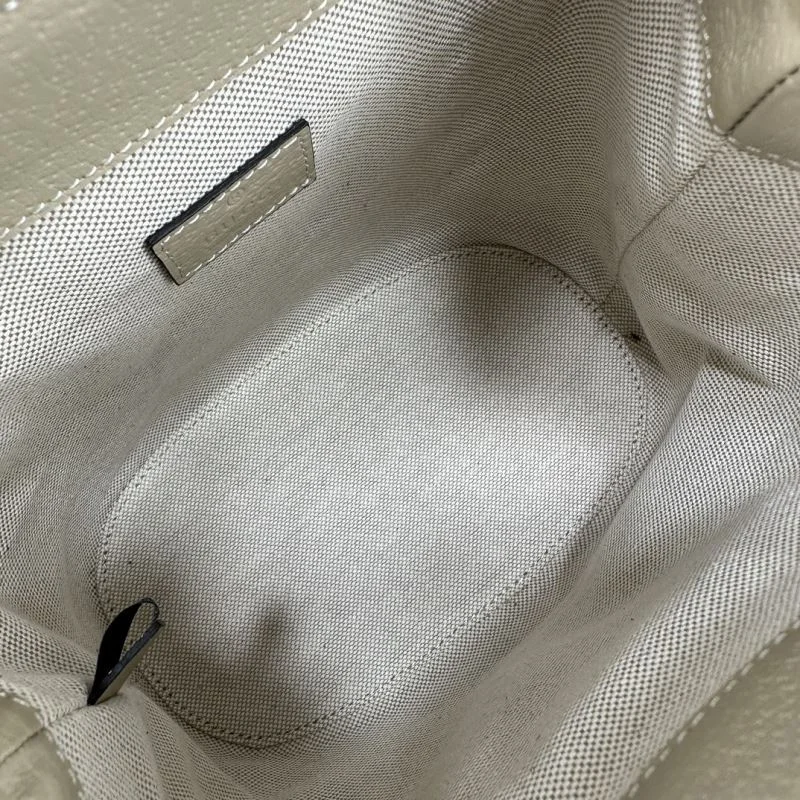 Unisex Gucci Backpacks 51576