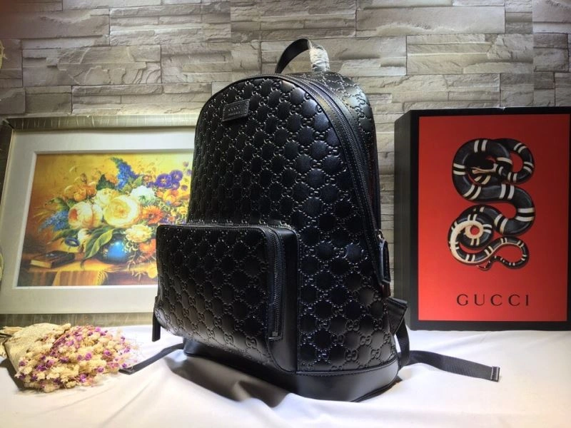 Sleek Gucci Backpacks 81540