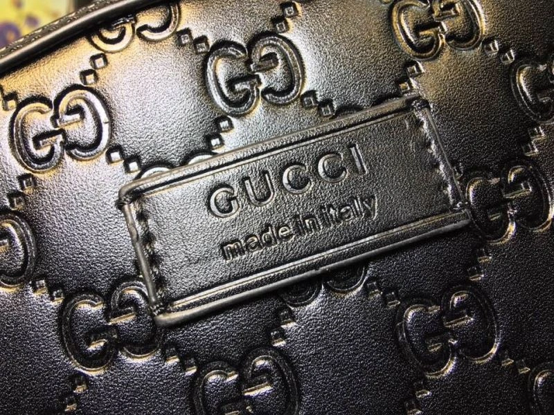 Sleek Gucci Backpacks 81540