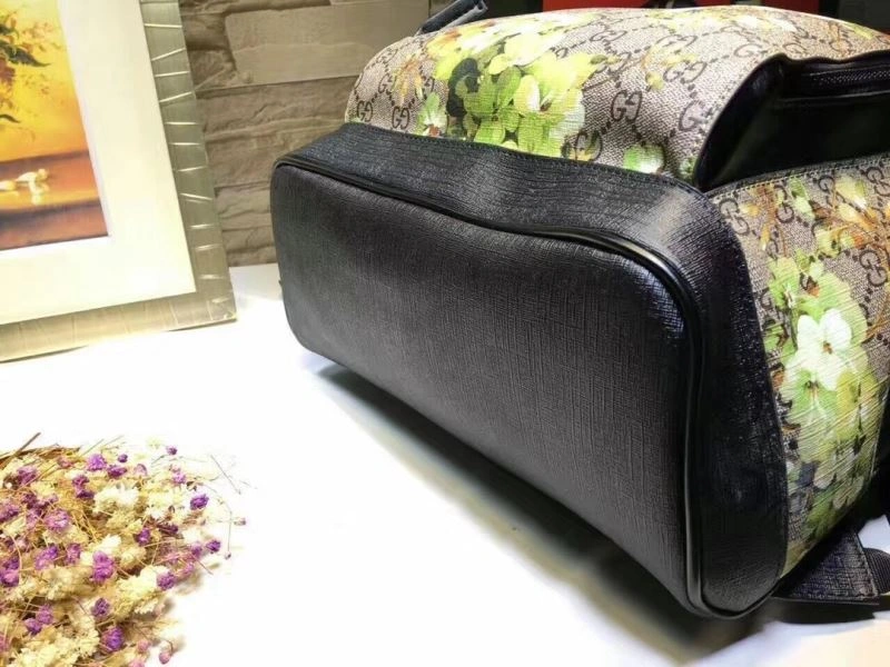 Snug Gucci Backpacks 81491