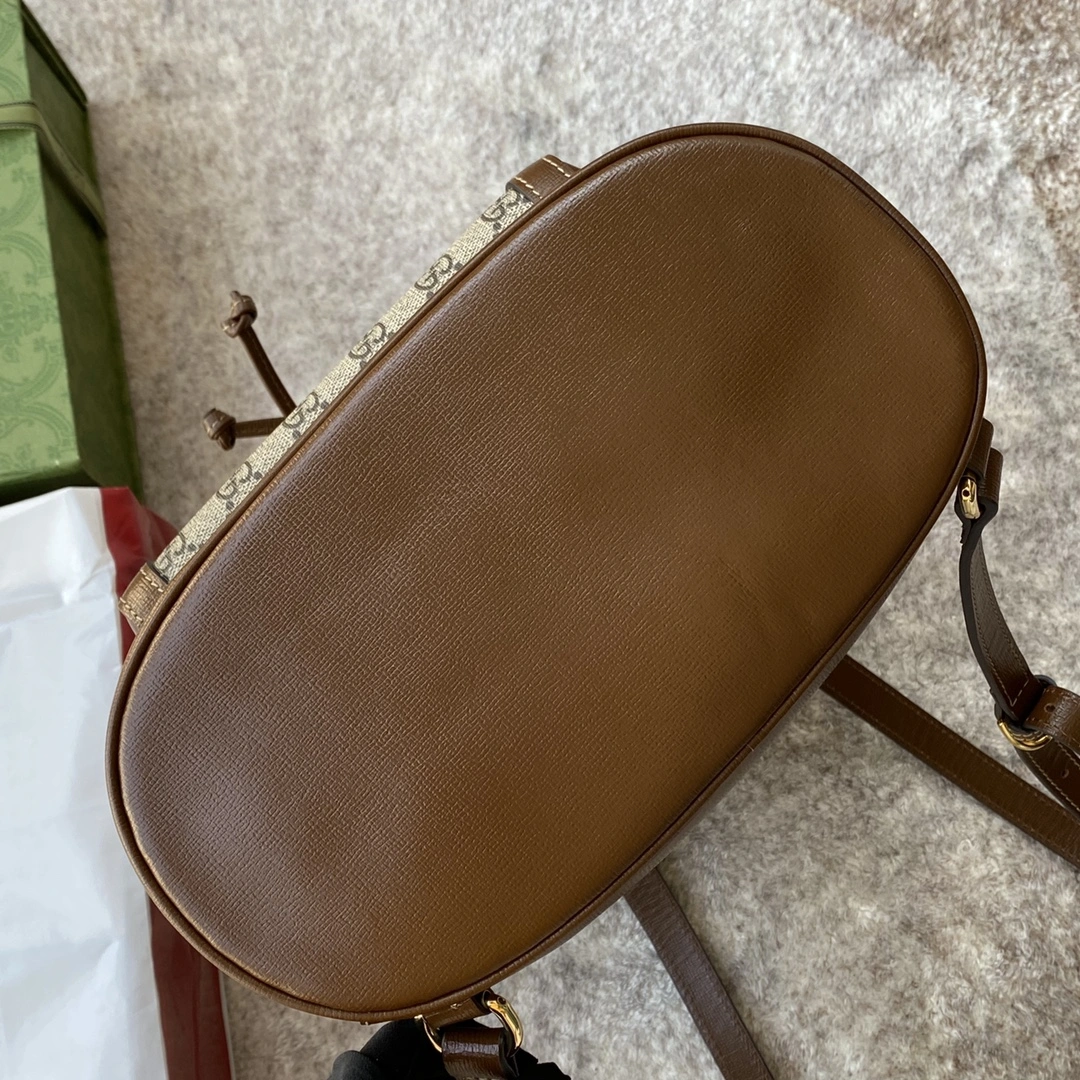 AllSeason Gucci Backpacks 72483