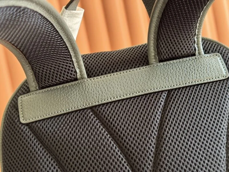 Sporty Gucci Backpacks 50039