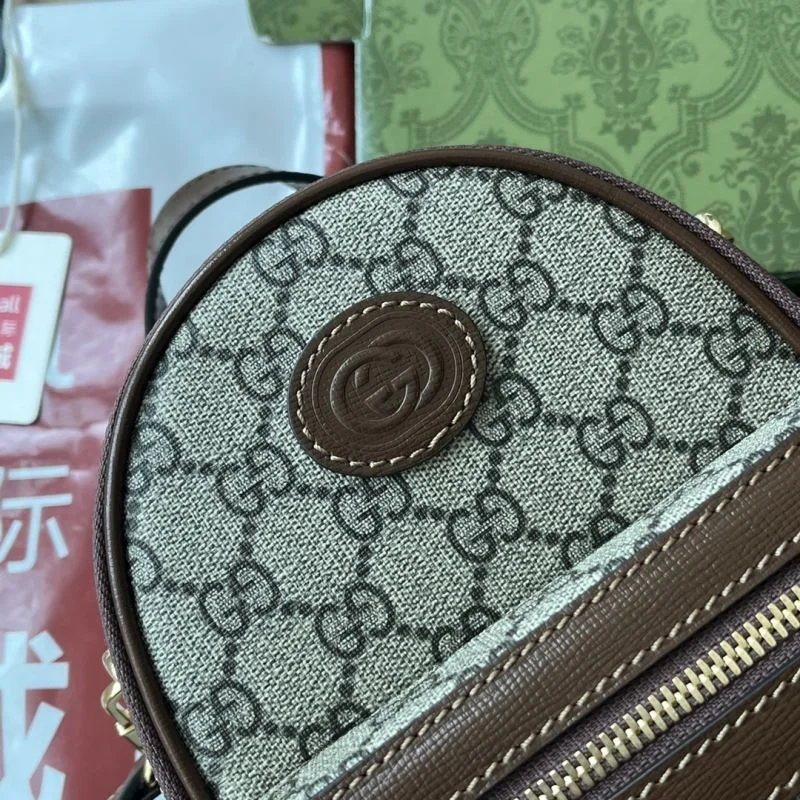 Bright Gucci Backpacks 50032