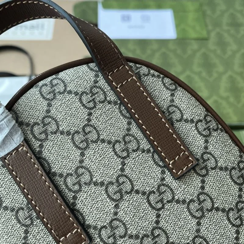 Bright Gucci Backpacks 50032