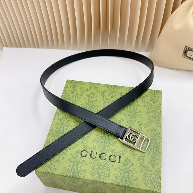 Gucci Belts Bright 293446