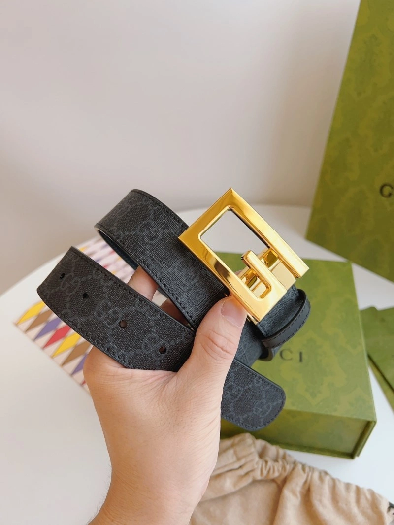 Lightweight Gucci Belts 293363