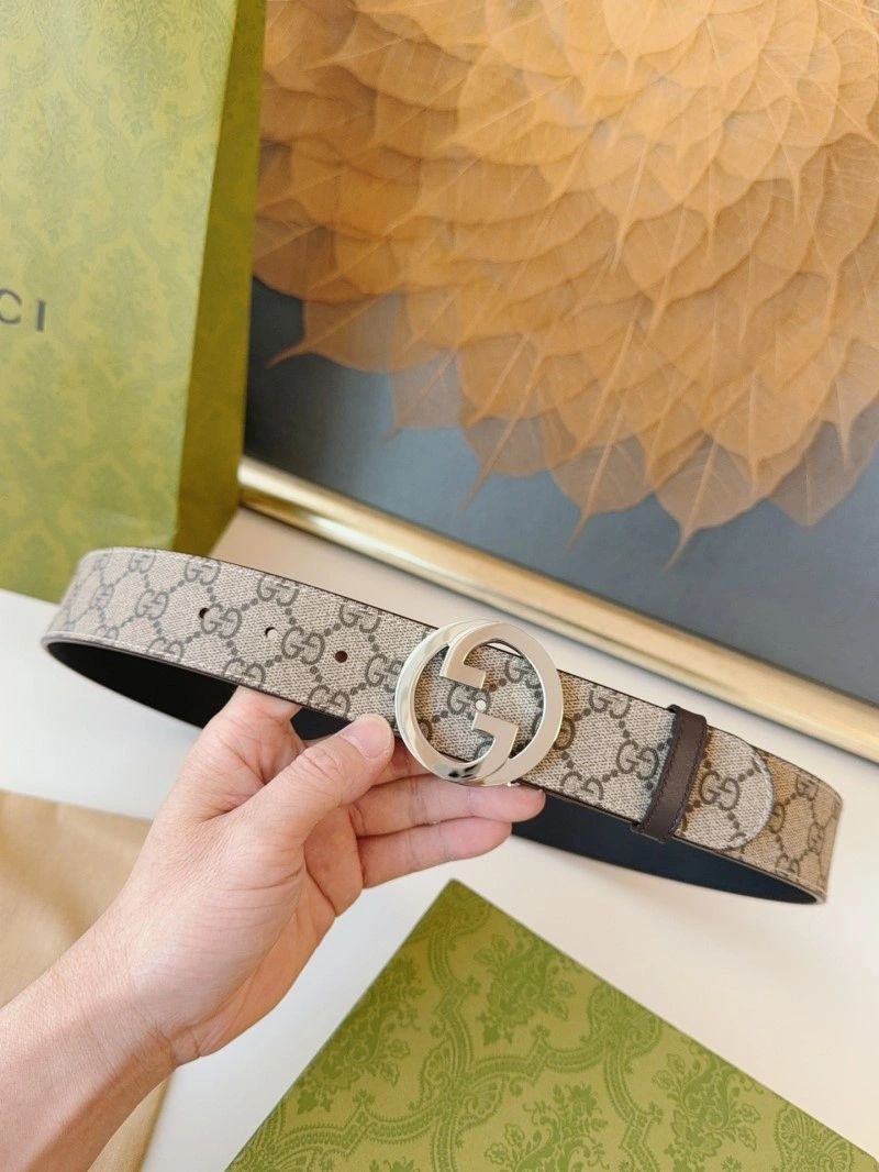 Functional Gucci Belts 293217