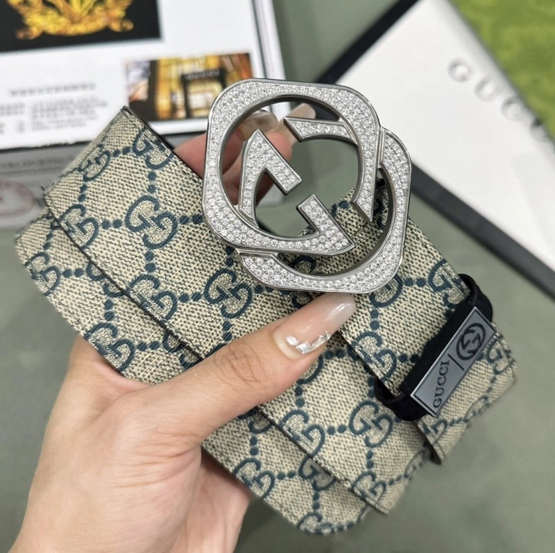 TechFriendly Gucci Belts 293090