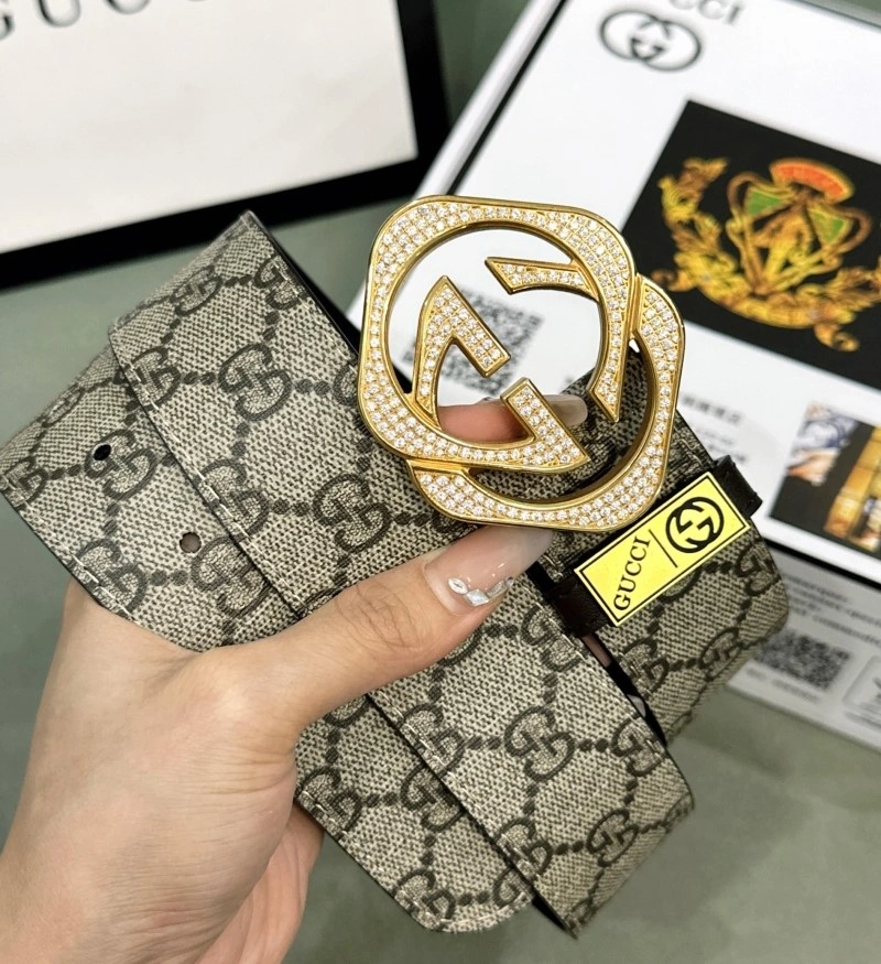 Sporty Gucci Belts 290997