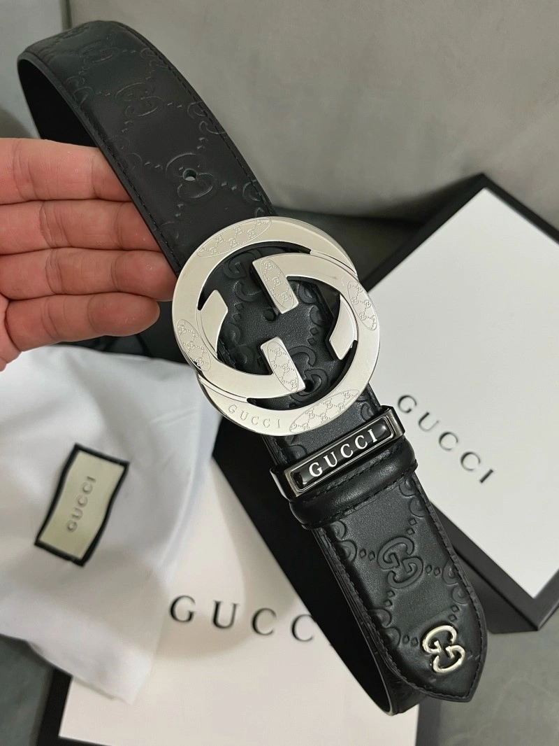 Timeless Gucci Belts 290982