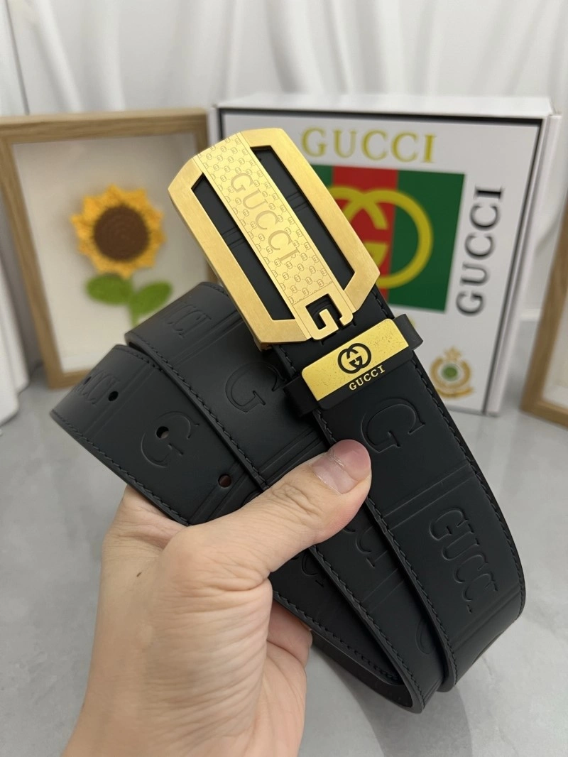 ComfortFit Gucci Belts 290532