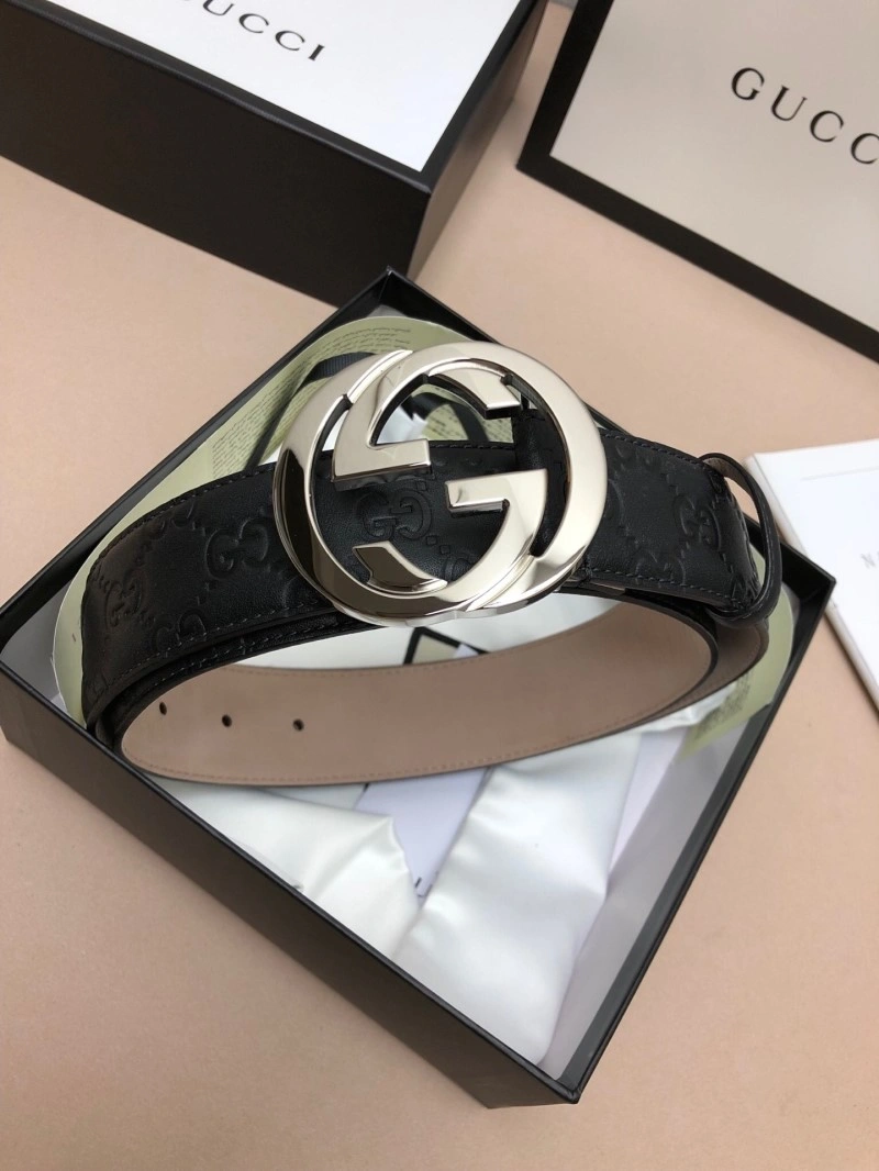 Sleek Gucci Belts 290500