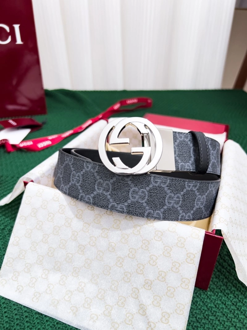 RelaxedFit Gucci Belts 290430