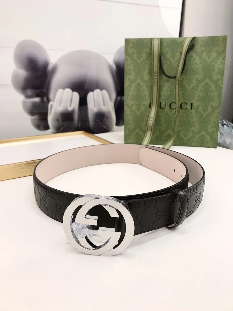 Stretchable Gucci Belts 290137