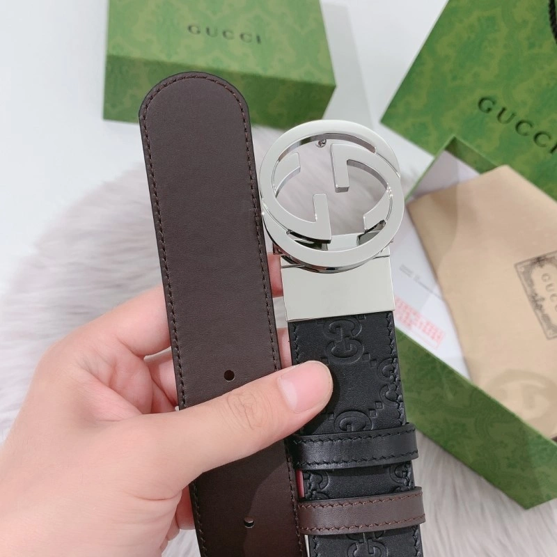 Gucci Belts Sleek 290054