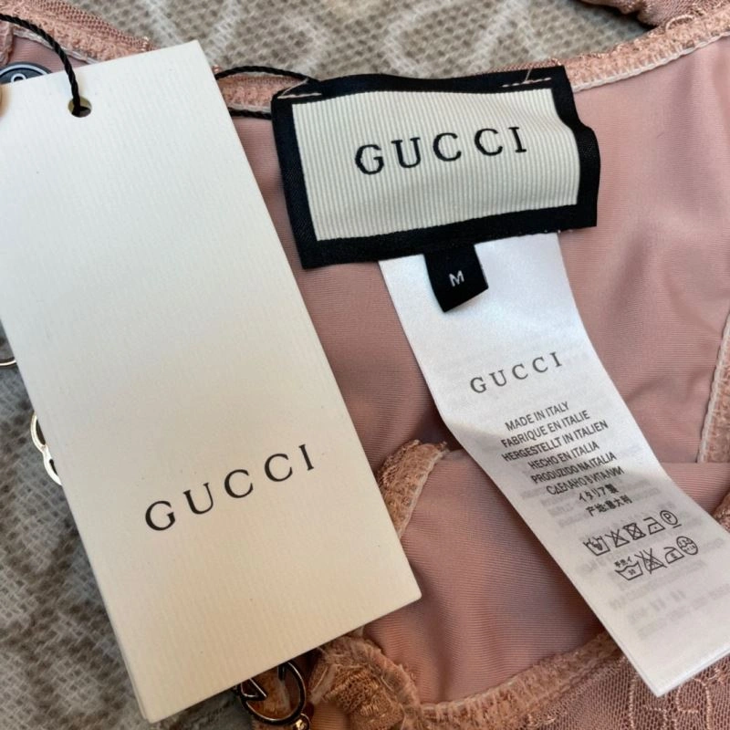 Neat Gucci Bikins 255804
