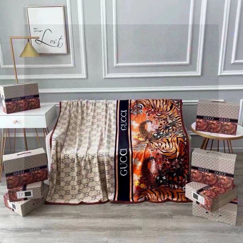 Supportive Gucci Blanket 256569