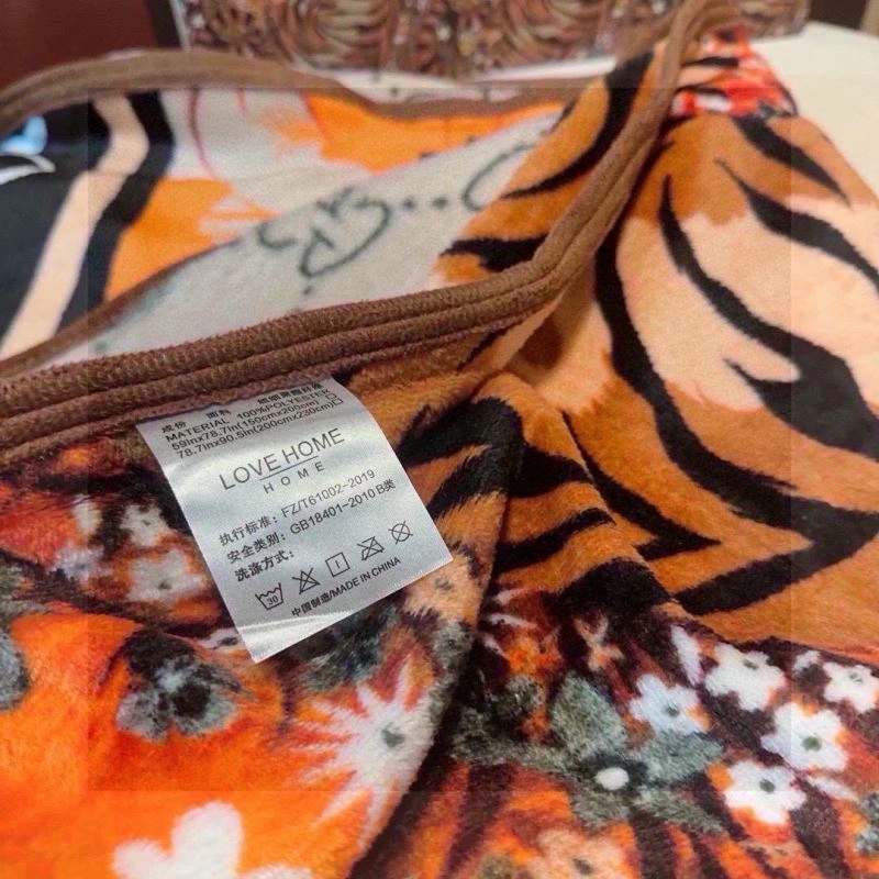 Supportive Gucci Blanket 256569