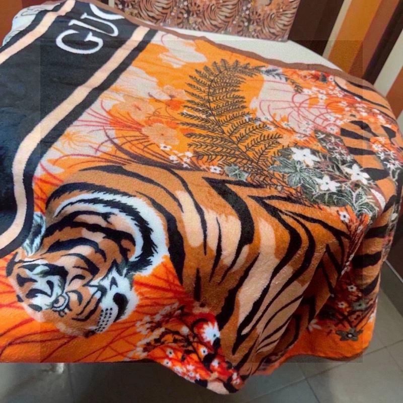Supportive Gucci Blanket 256569