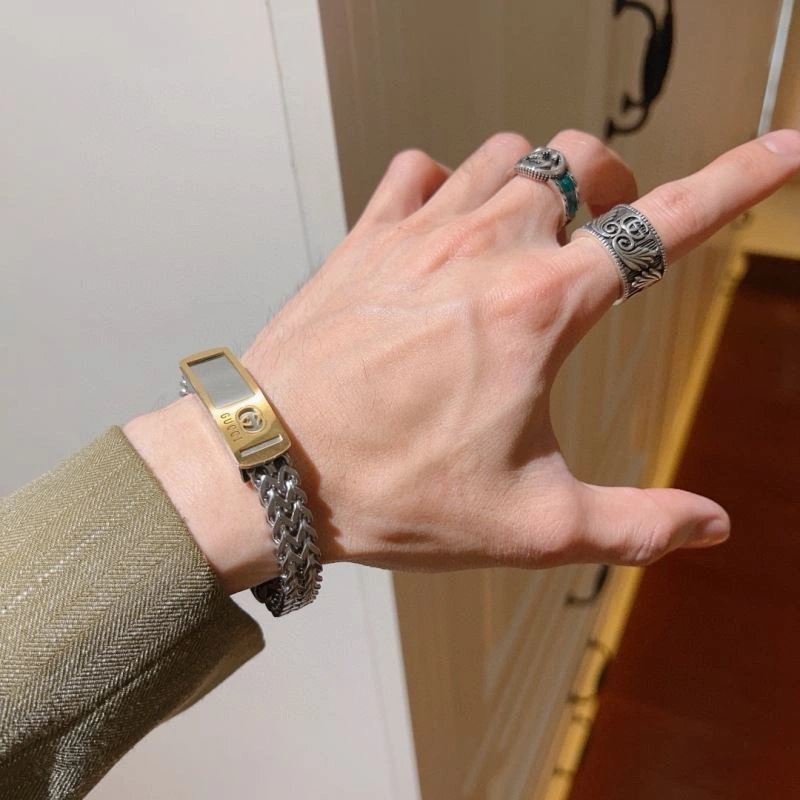 Trendsetting Gucci Bracelets 246043